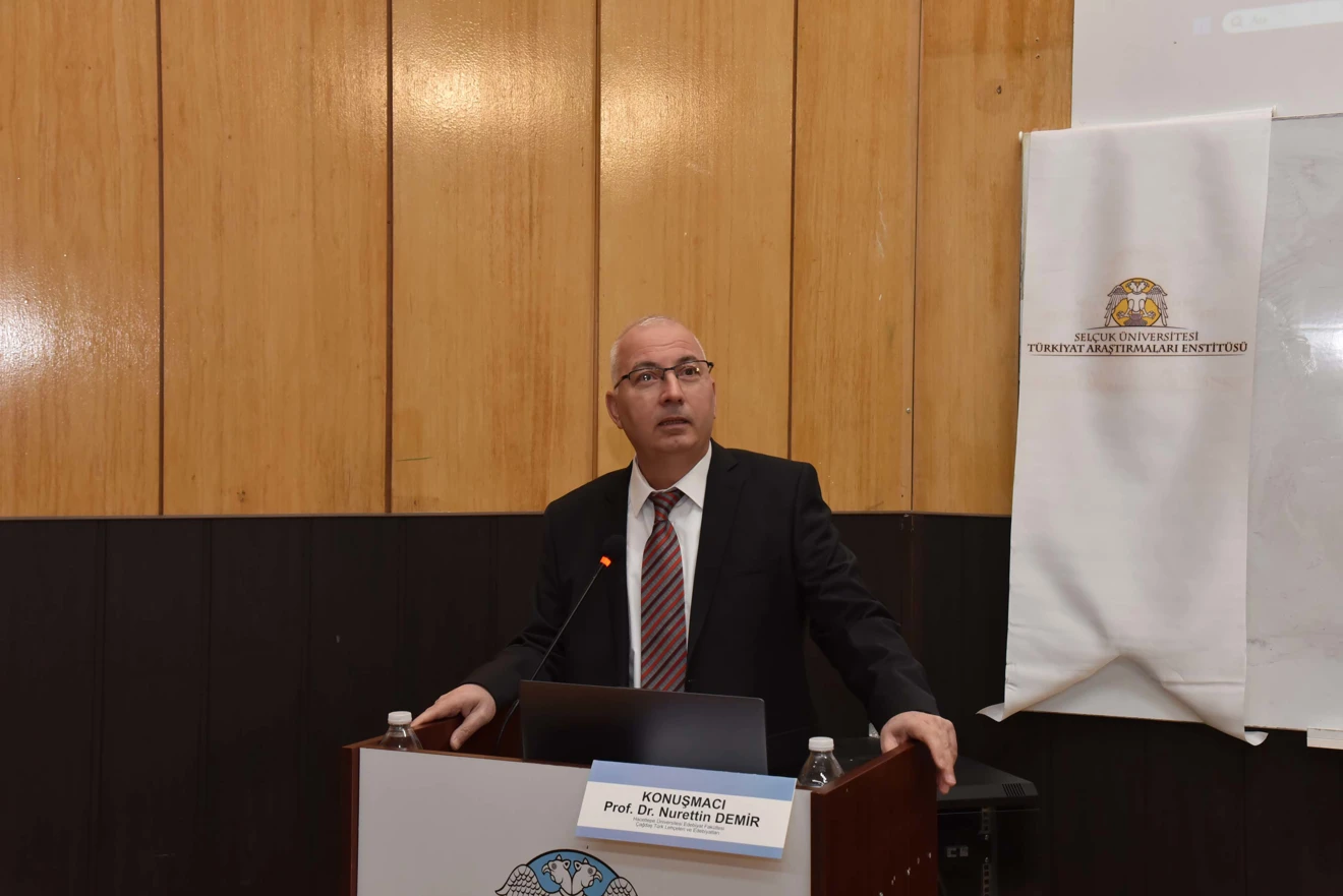 Selçuk Üniversitesi’nde Ortak Türk Alfabesi Konferansı Gerçekleştirildi